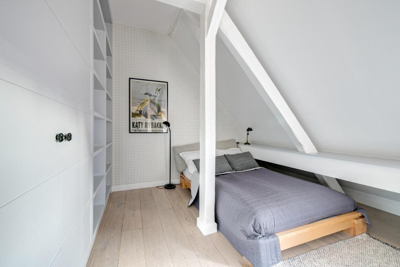 Dr - Loft 2
